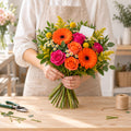 Choix du fleuriste pour un anniversaire : bouquet vif en gerberas et roses